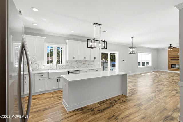 295 Coolidge Avenue, Bayville, NJ 08721
