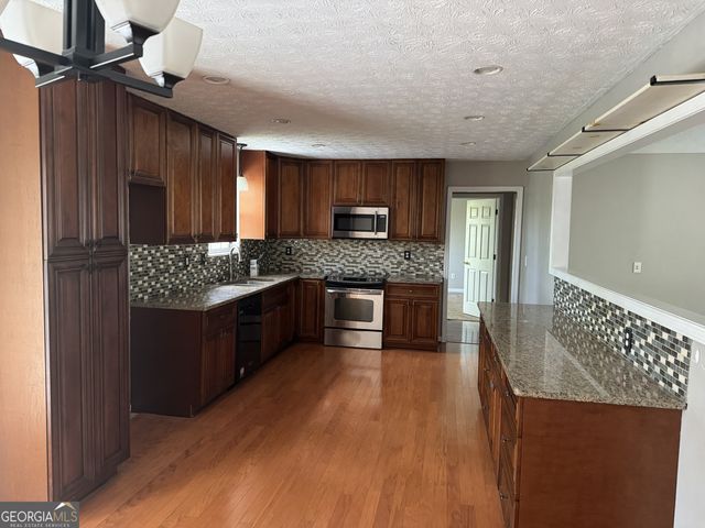 4554 Trellis Way, Braselton, GA 30517