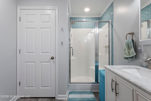 1409 Porter Avenue, Ocean Springs, MS 39564