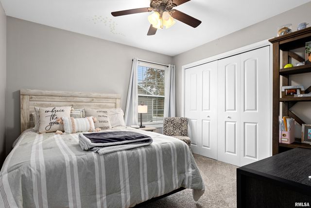 1107 DIXON Street, Washington, IL 61571