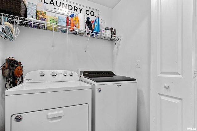 1107 DIXON Street, Washington, IL 61571