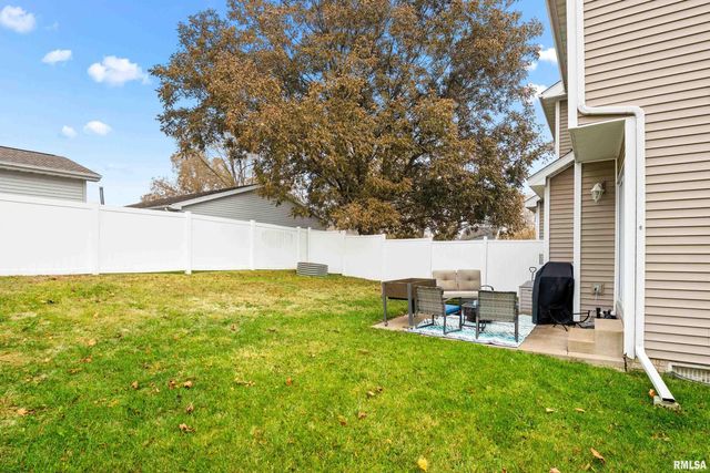 1107 DIXON Street, Washington, IL 61571