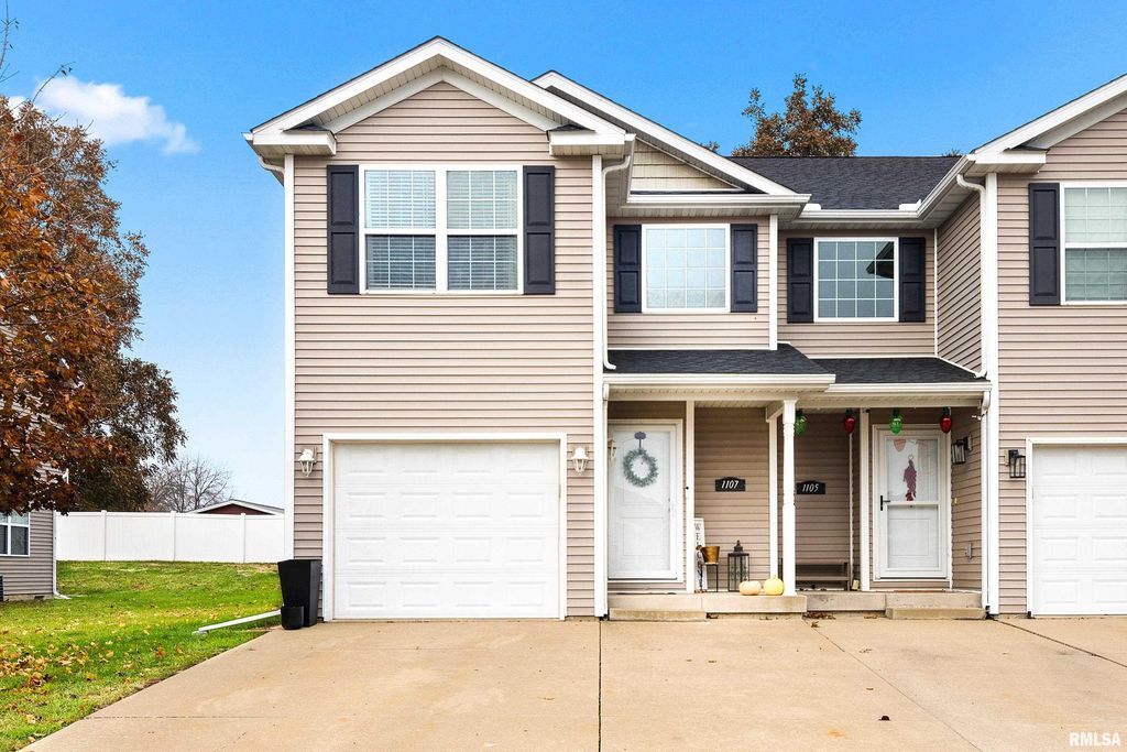 1107 DIXON Street, Washington, IL 61571