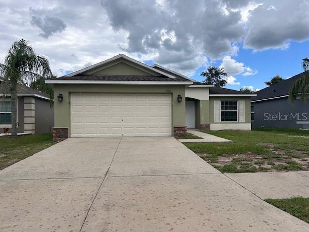 8111 ALAMOSA WOOD AVENUE, Ruskin, FL 33573