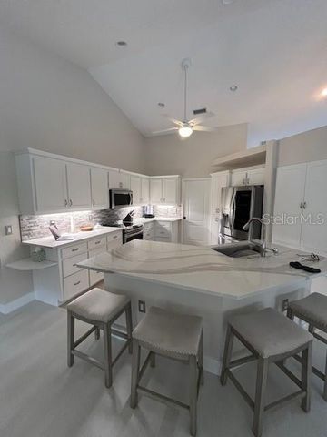 521 PENNYROYAL PLACE, Venice, FL 34293