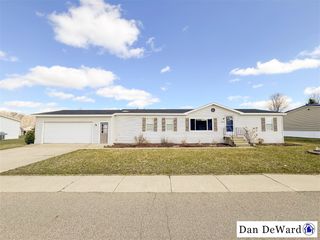 7426 Pinto Drive, Caledonia, MI 49316