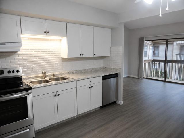 12900 Walden Road 618F, Montgomery, TX 77356