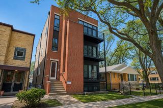 6454 N SACRAMENTO Avenue 1, Chicago, IL 60645