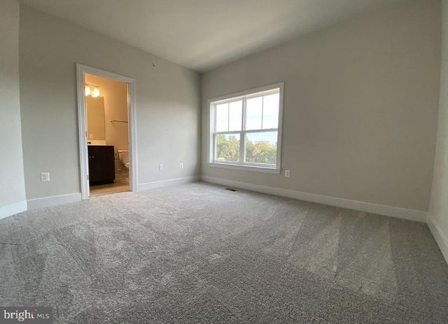 136 BLEEKER PL, Gaithersburg, MD 20878