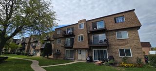 9475 BAY COLONY Drive 3N, Des Plaines, IL 60016