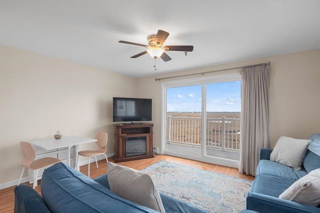 611 Ocean Blvd Unit 3, Hampton, NH 03038