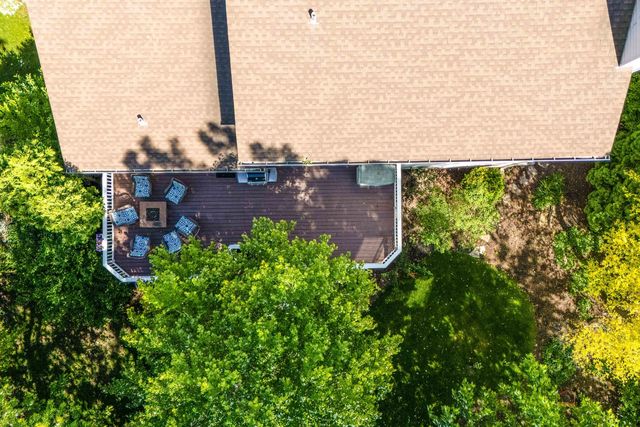 7510 Clarewood Lane, Gurnee, IL 60031