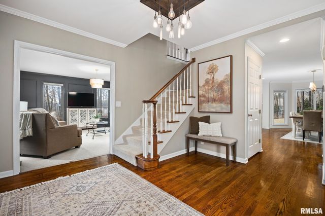 9711 N Cherrybark Court, Peoria, IL 61615