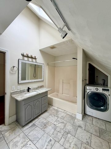 169 Winthrop Ave 2, Revere, MA 02151