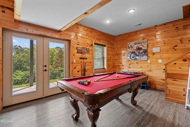 705 Rondayview Lane, Sevierville, TN 37876