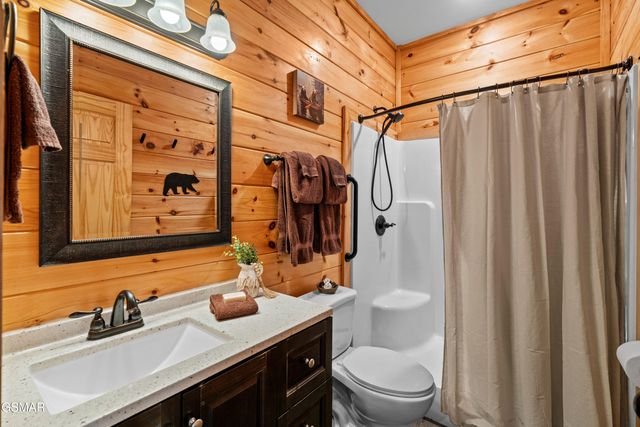 705 Rondayview Lane, Sevierville, TN 37876