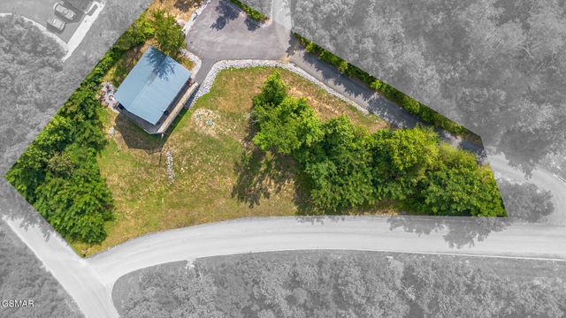 705 Rondayview Lane, Sevierville, TN 37876