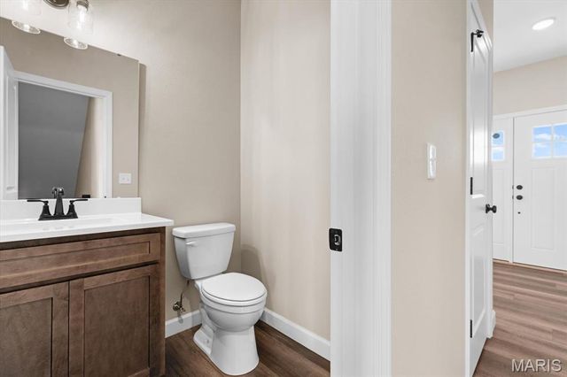 707 Bridgeway Drive, O'fallon, IL 62269