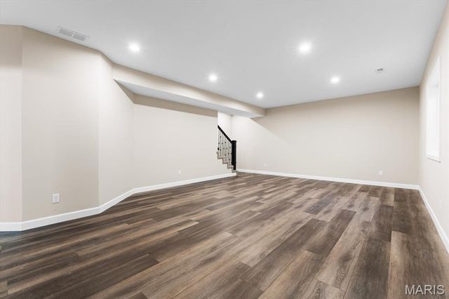 707 Bridgeway Drive, O'fallon, IL 62269