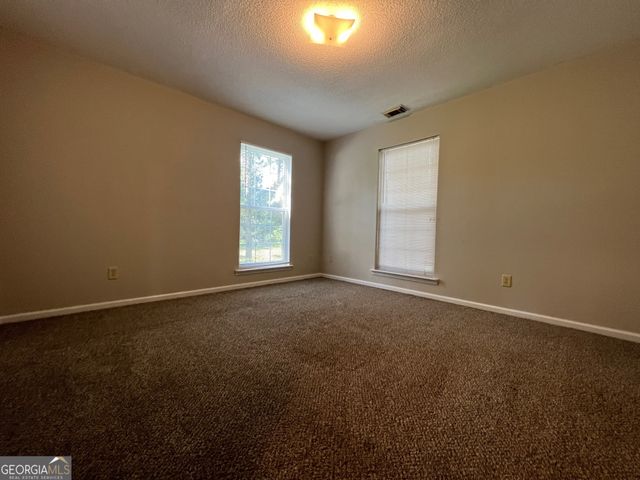 500 S Kevin Court, Statesboro, GA 30461
