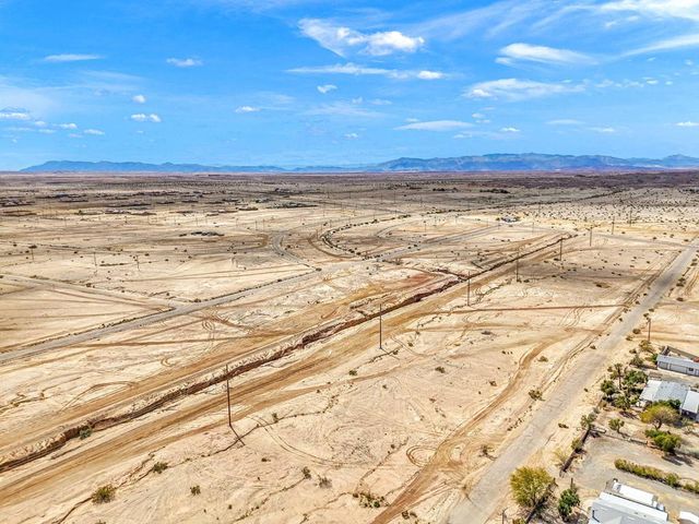 1381 Harbor Drive, Thermal, CA 92274