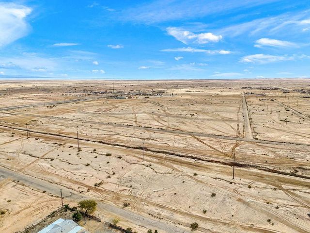 1381 Harbor Drive, Thermal, CA 92274