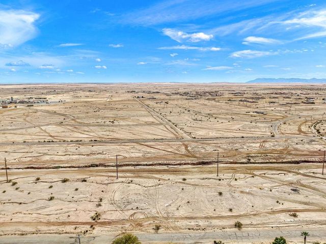 1381 Harbor Drive, Thermal, CA 92274