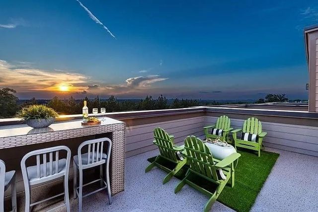 545 Whitlox Road NW, Atlanta, GA 30318