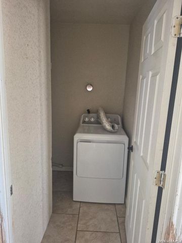 130 Chadwick, San Antonio, TX 78227