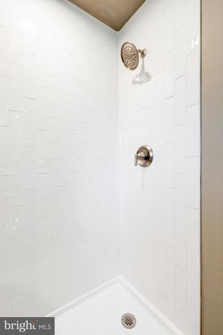 914 LONGFIELD RD, Glenside, PA 19038