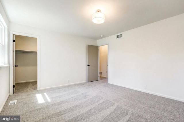 914 LONGFIELD RD, Glenside, PA 19038