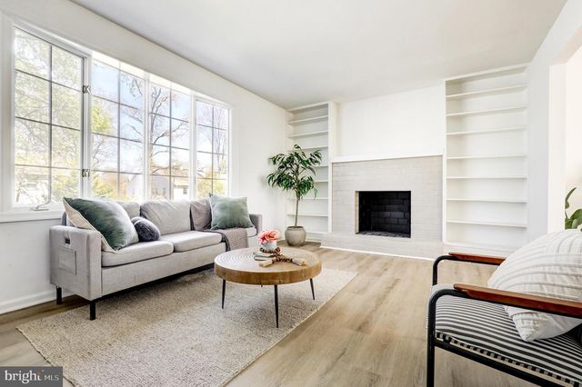 914 LONGFIELD RD, Glenside, PA 19038