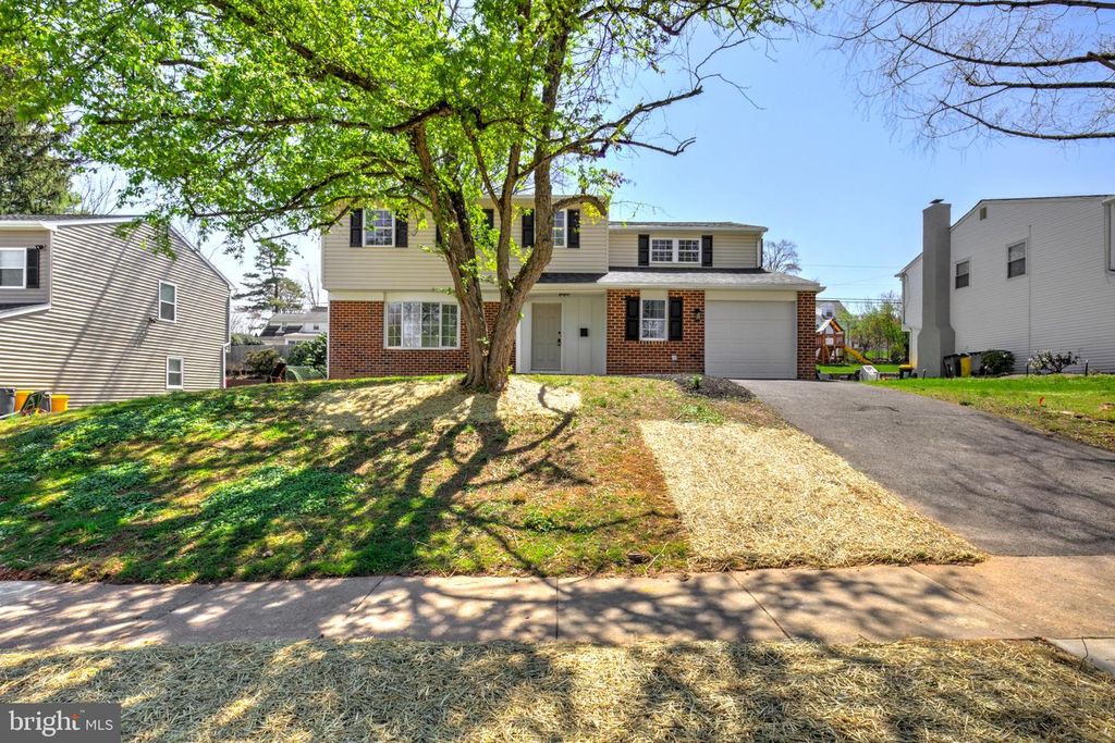 914 LONGFIELD RD, Glenside, PA 19038