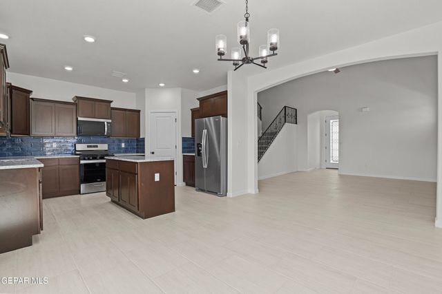 12733 Cono Norte Drive, El Paso, TX 79934