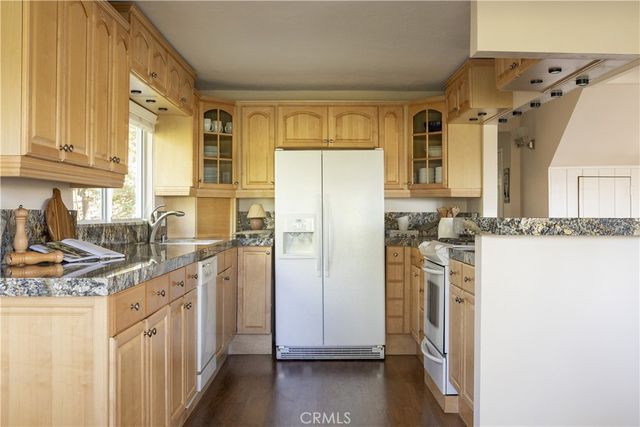 349 Old Mill Road, Lake Arrowhead, CA 92321
