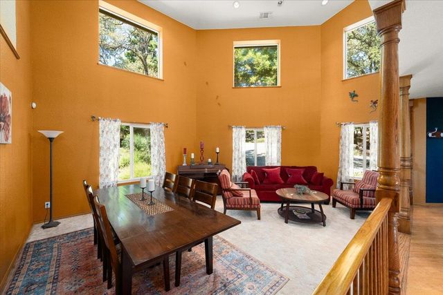 10947 E Lime Kiln Rd, Grass Valley, CA 95949