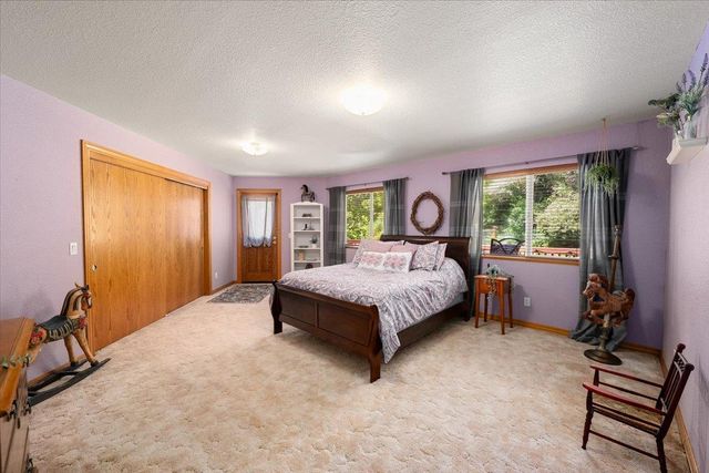 10947 E Lime Kiln Rd, Grass Valley, CA 95949