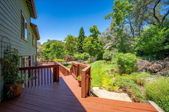 10947 E Lime Kiln Rd, Grass Valley, CA 95949