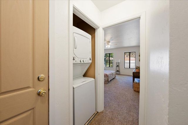 10947 E Lime Kiln Rd, Grass Valley, CA 95949