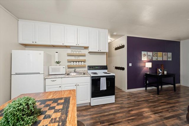 10947 E Lime Kiln Rd, Grass Valley, CA 95949