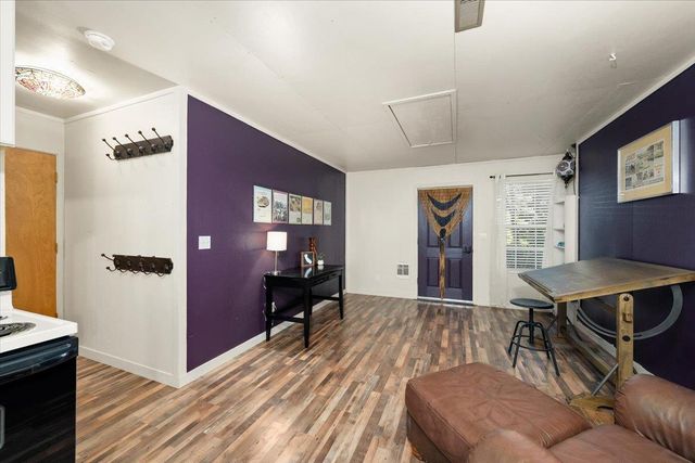 10947 E Lime Kiln Rd, Grass Valley, CA 95949