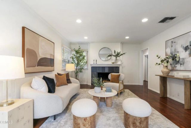 3007 Millicent Way, Pasadena, CA 91107
