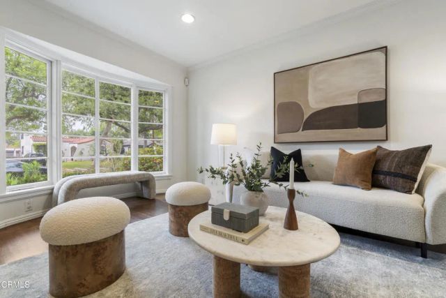 3007 Millicent Way, Pasadena, CA 91107