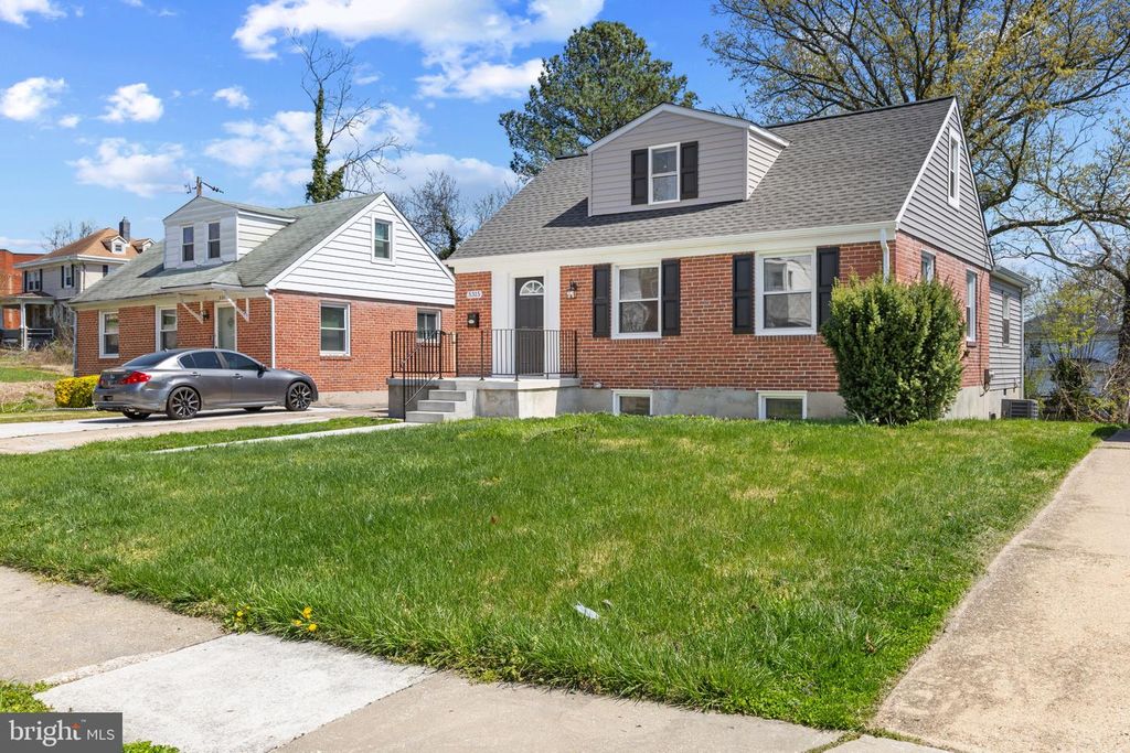 Image 2 of property listing at 5315 MIDWOOD AVE, Baltimore, MD 21212