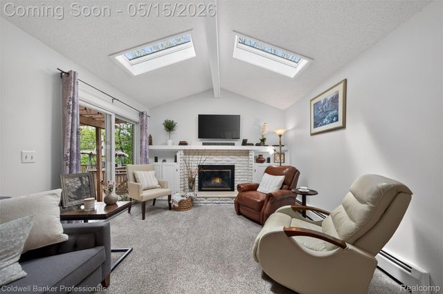 1186 Peveril Road, Bloomfield Charter Township, MI 48304