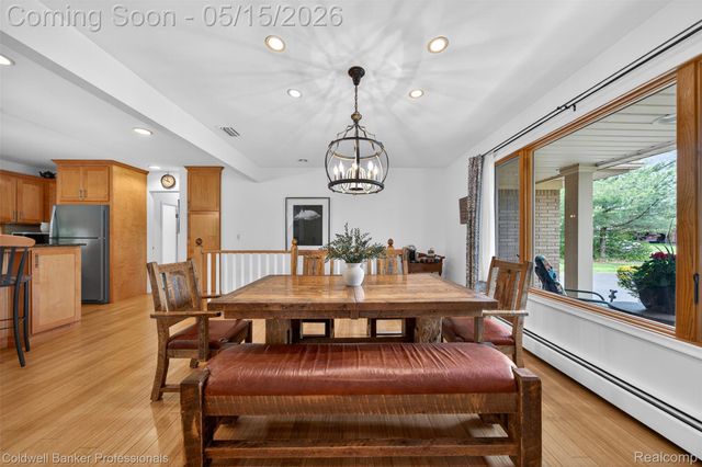 1186 Peveril Road, Bloomfield Charter Township, MI 48304