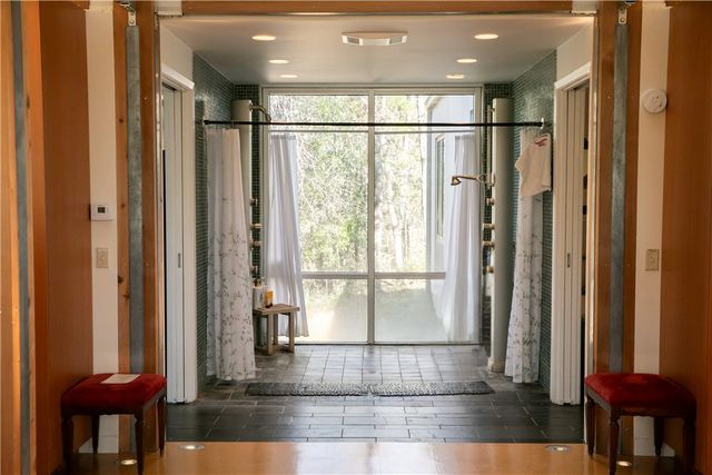 11107 Mt Falls School Road, Washington, TX 77880