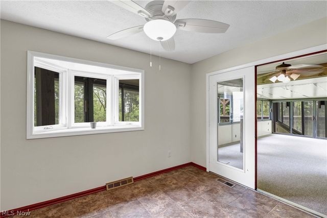 32078 Willow Circle, Avon Lake, OH 44012