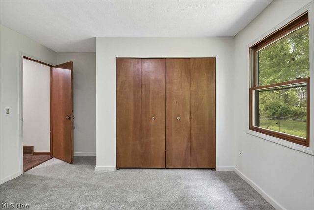 32078 Willow Circle, Avon Lake, OH 44012