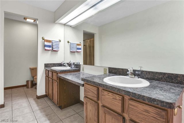 32078 Willow Circle, Avon Lake, OH 44012